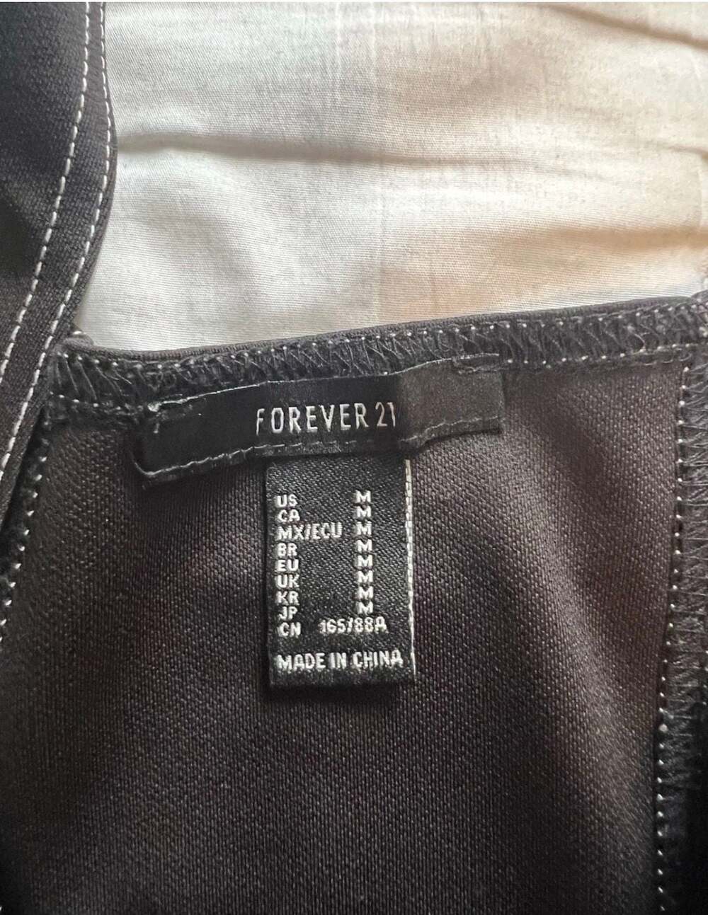 Forever 21 Black Contrast Stitch Bodycon Mini Dress Size M - Picture 5 of 5